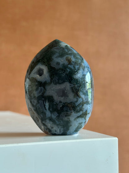 RaVa Home Mosagaat freeform druzy 