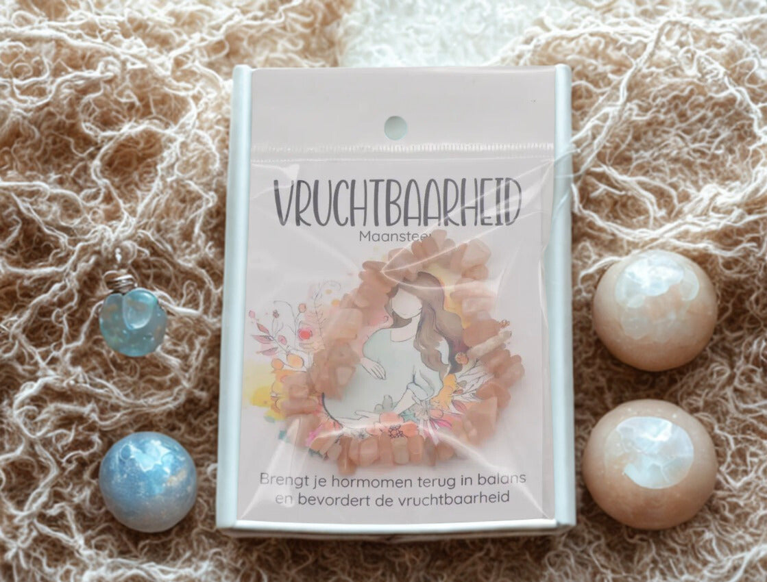 Symbolische maansteen armband als cadeau