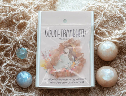 Symbolische maansteen armband als cadeau