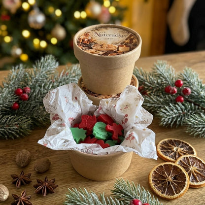 Vegan Nutcracker kerst waxmelts van sojawax met een warme houtachtige en kruidige geur, geschikt voor gebruik in een waxmeltsbrander