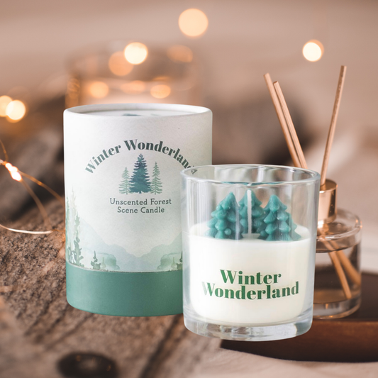 Winter Wonderland kaars met kerstboompjes bovenop – Rava Home